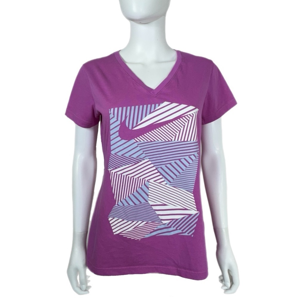 Nike Women’s Fitted Lavender Logo Swoosh Slim Fit Short Sleeve Tee
